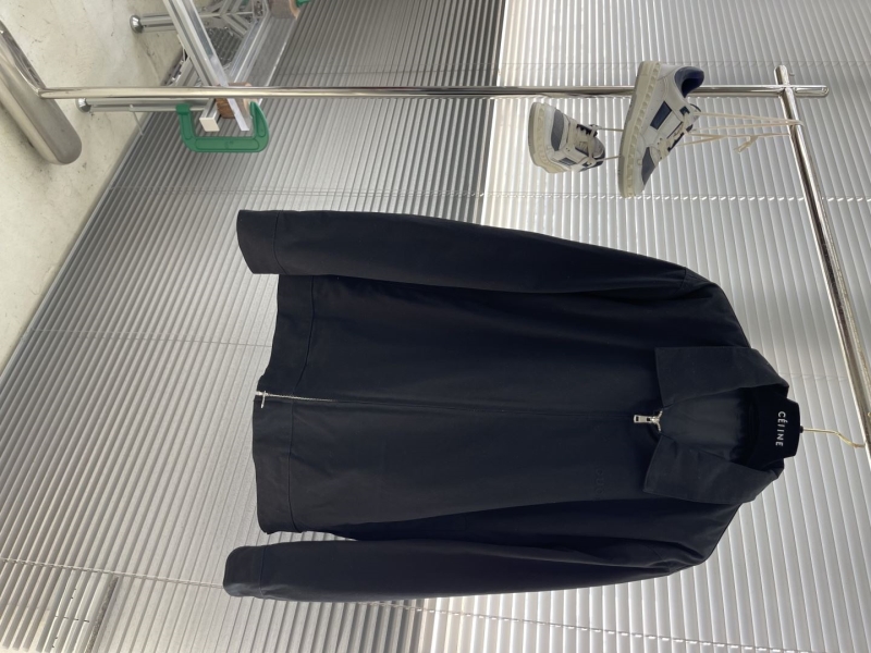 Gvc*1 outwear